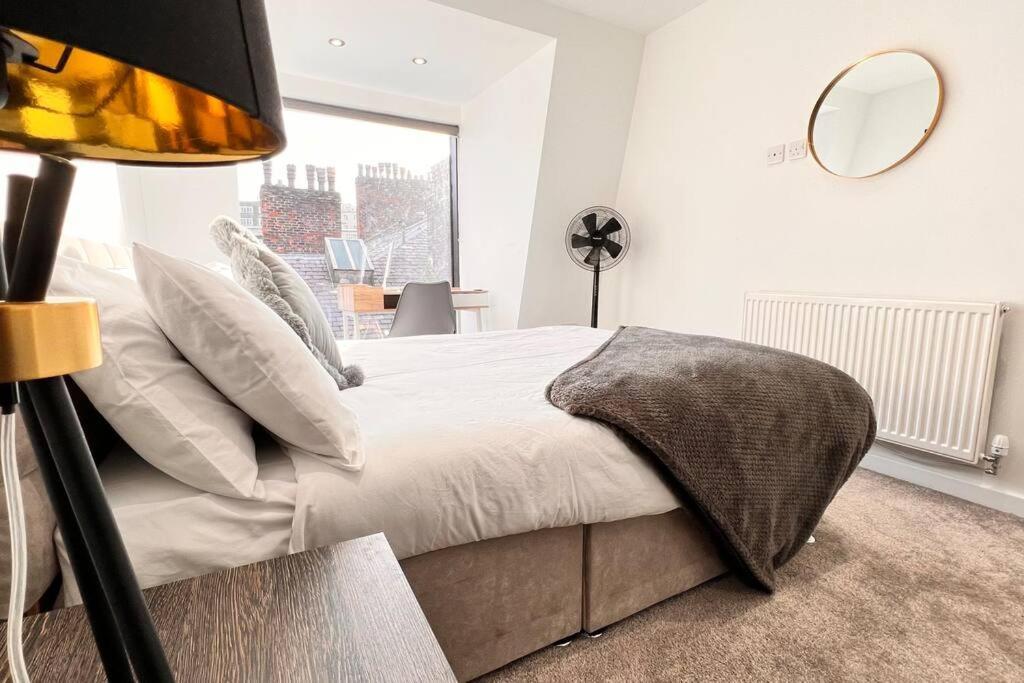 Top Floor Gem In Liverpool City Centre Διαμέρισμα Εξωτερικό φωτογραφία