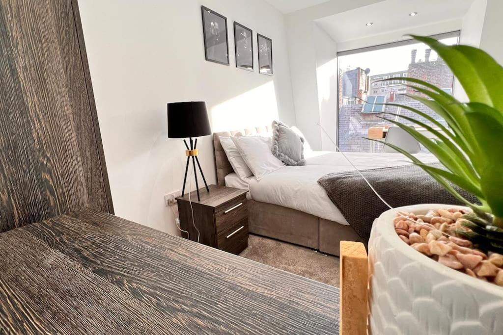 Top Floor Gem In Liverpool City Centre Διαμέρισμα Εξωτερικό φωτογραφία